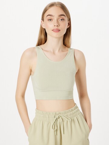 PUMA Sports top in Green: front