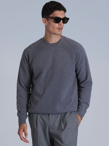 Lufian Pullover MOON in Grau: Vorderseite