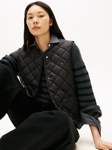 TOMMY HILFIGER Жилетка в Черный