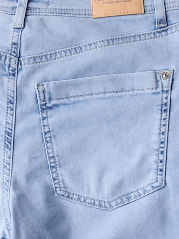 Wide leg Jeans de la STREET ONE pe albastru