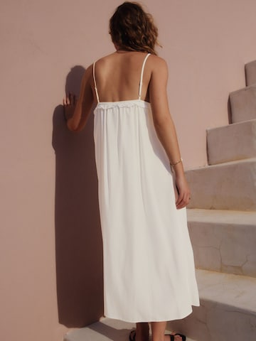 Robe d’été Next en blanc