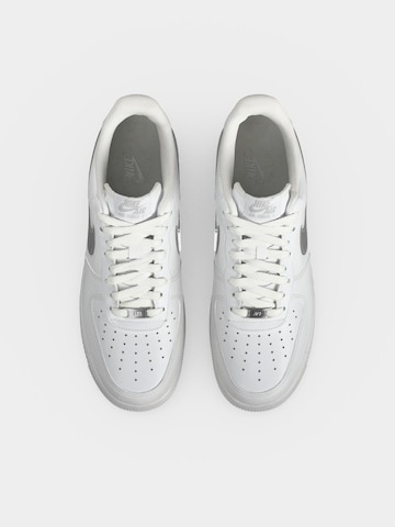 Nike Sportswear Nízke tenisky 'Air Force 1 '07' - Biela