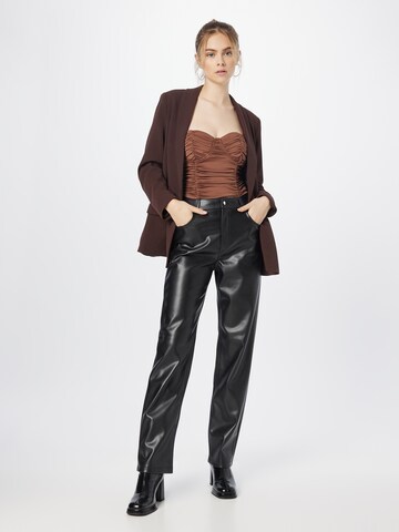 Gina Tricot Regular Trousers in Black