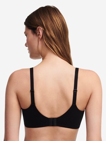 Chantelle T-shirt Bra 'Easy Feel Emma' in Black