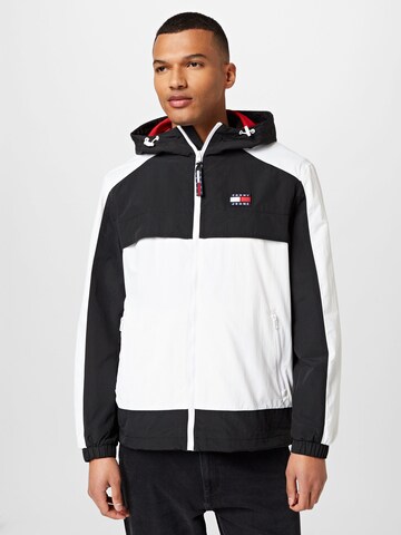 Tommy Jeans Between-Season Jacket 'Chicago' in Black: front