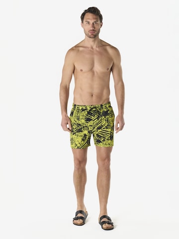 Shorts de bain KOROSHI en jaune
