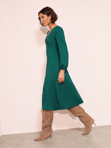 Friends Like These Платье в Зеленый