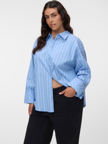 Camicia da donna di Vero Moda Curve in blu: frontale