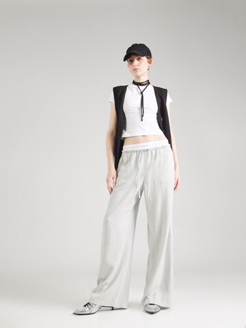 WEEKDAY Wide leg Παντελόνι 'Bronte' σε γκρι