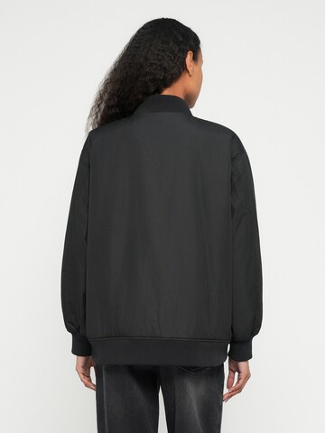 Veste mi-saison 'Kuala' Barbour International en noir