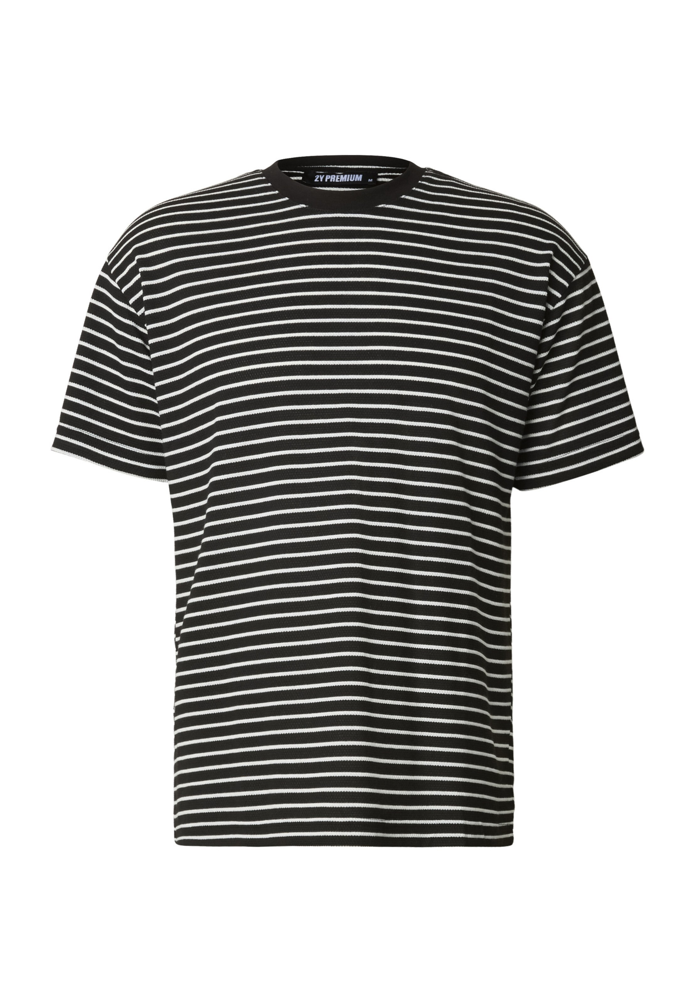 2Y Premium Shirt in Black: front