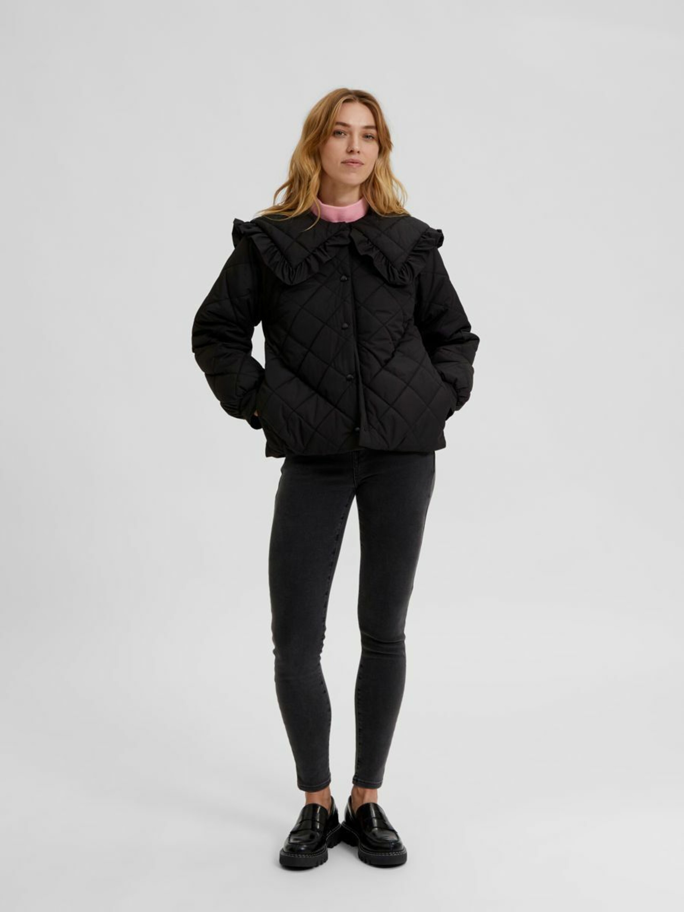 Frauen Jacken SELECTED FEMME Jacke in Schwarz - TQ99973 Frauen Jacken SELECTED FEMME Jacke in Schwarz - TQ99973