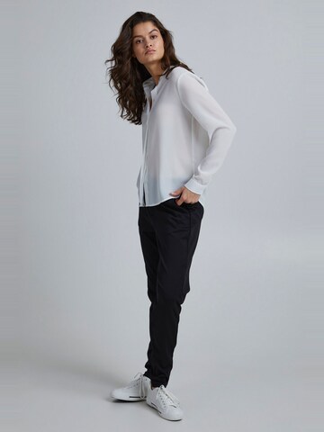 ICHI - Blusa en blanco