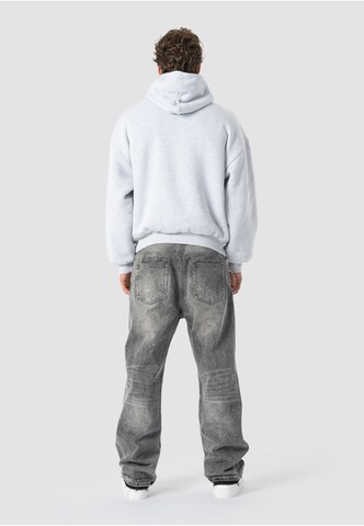 Project Blue Flared Jeans in Grau