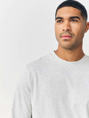 Next Paita värissä harmaa