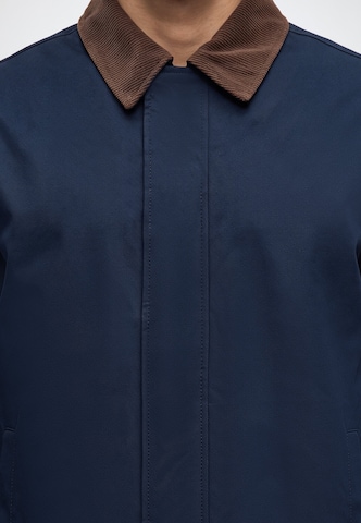 JACK & JONES Between-season jacket 'JJWOLF' in Blue: front
