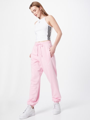 ADIDAS ORIGINALS - Loosefit Pantalón en rosa