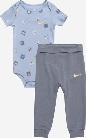 Set Nike Sportswear en bleu : devant