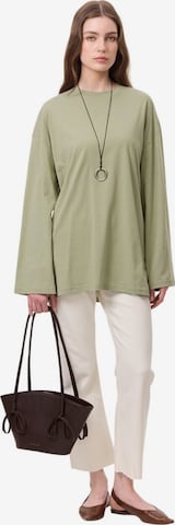 T-shirt MANUKA en vert : devant