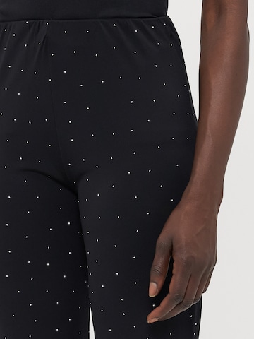 évasé Leggings 'ONLZITA' Only Tall en noir