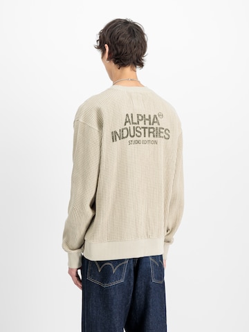 ALPHA INDUSTRIES Sweatshirt in Beige: Vorderseite