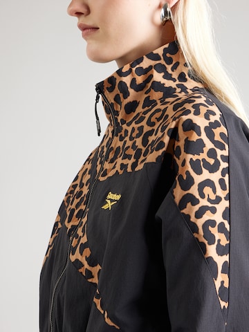 Reebok Tussenjas in Zwart