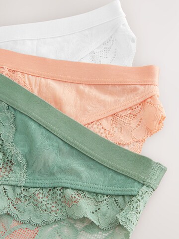 Slip de la Next pe verde