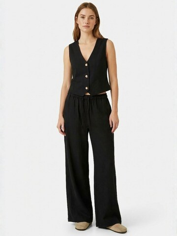 It's May Vest ' Elle ' in Schwarz