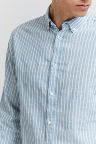 INDICODE JEANS - Ajuste regular Camisa 'Hanko' en azul