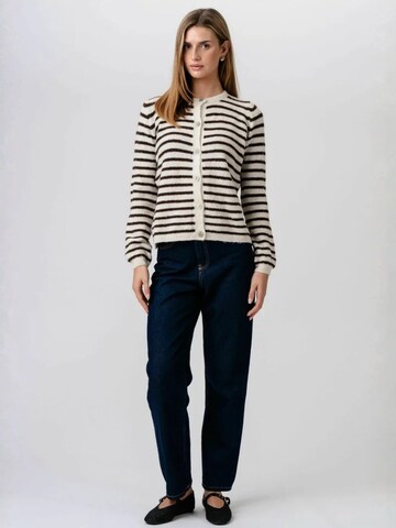 TEESHOPPEN Neulepaita ' Crizette Striped ' värissä valkoinen