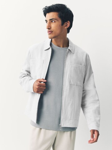 Next Tussenjas in Grijs: voorkant