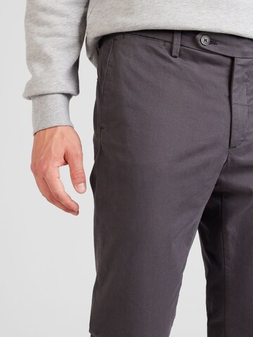 Slimfit Pantaloni chino 'KENSINGTON' di Hackett London in grigio