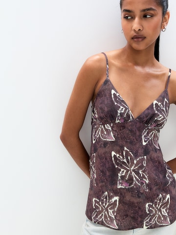 Pull&Bear Top in Purple: front