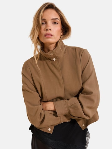 Giacca di mezza stagione di Lipsy in verde: frontale