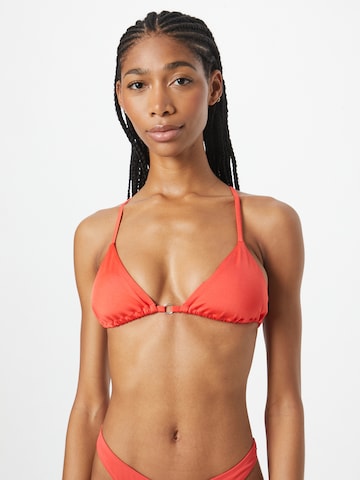 WEEKDAY Triangle Bikini top in Red: front