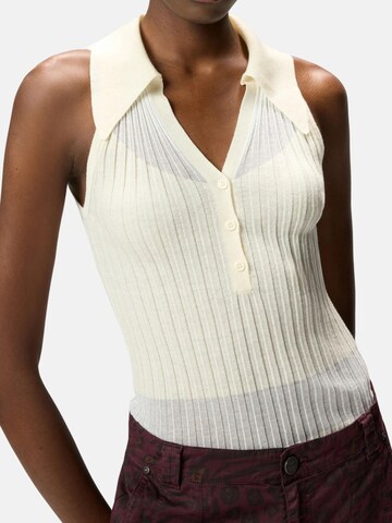 Top in maglia di PINKO in beige