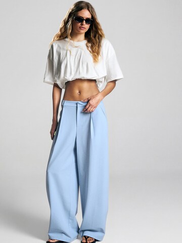 Bershka Wide Leg Hose in Blau