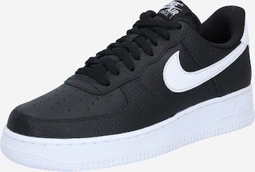 Nike Sportswear Låg sneaker 'AIR FORCE 1 07' i svart: framsida