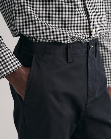 GANT Обычный Брюки-чинос в Черный