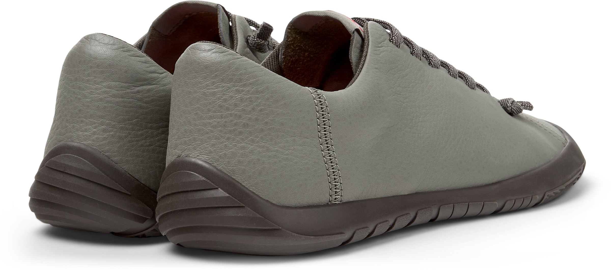 Baskets basses 'Peu Path+' CAMPER en gris