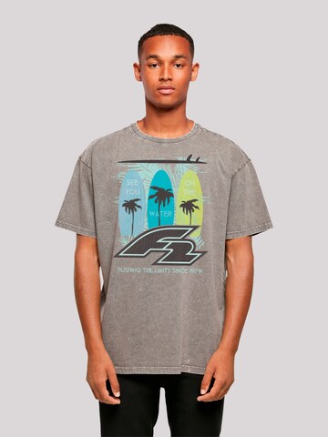 F2 Shirt 'Surboards See You On The Water Sommer Vibe' in Grey: front