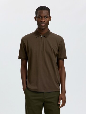 SELECTED Poloshirt in Braun: Vorderseite
