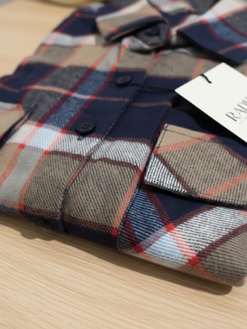 Radwa Bluse 'Radwa Women’s Plaid Flannel' i brun