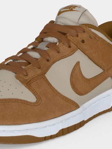 Nike Sportswear Sneakersy niskie 'Dunk Low SE' w kolorze beżowy