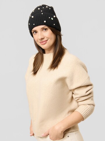 Bonnet CODELLO en noir : devant