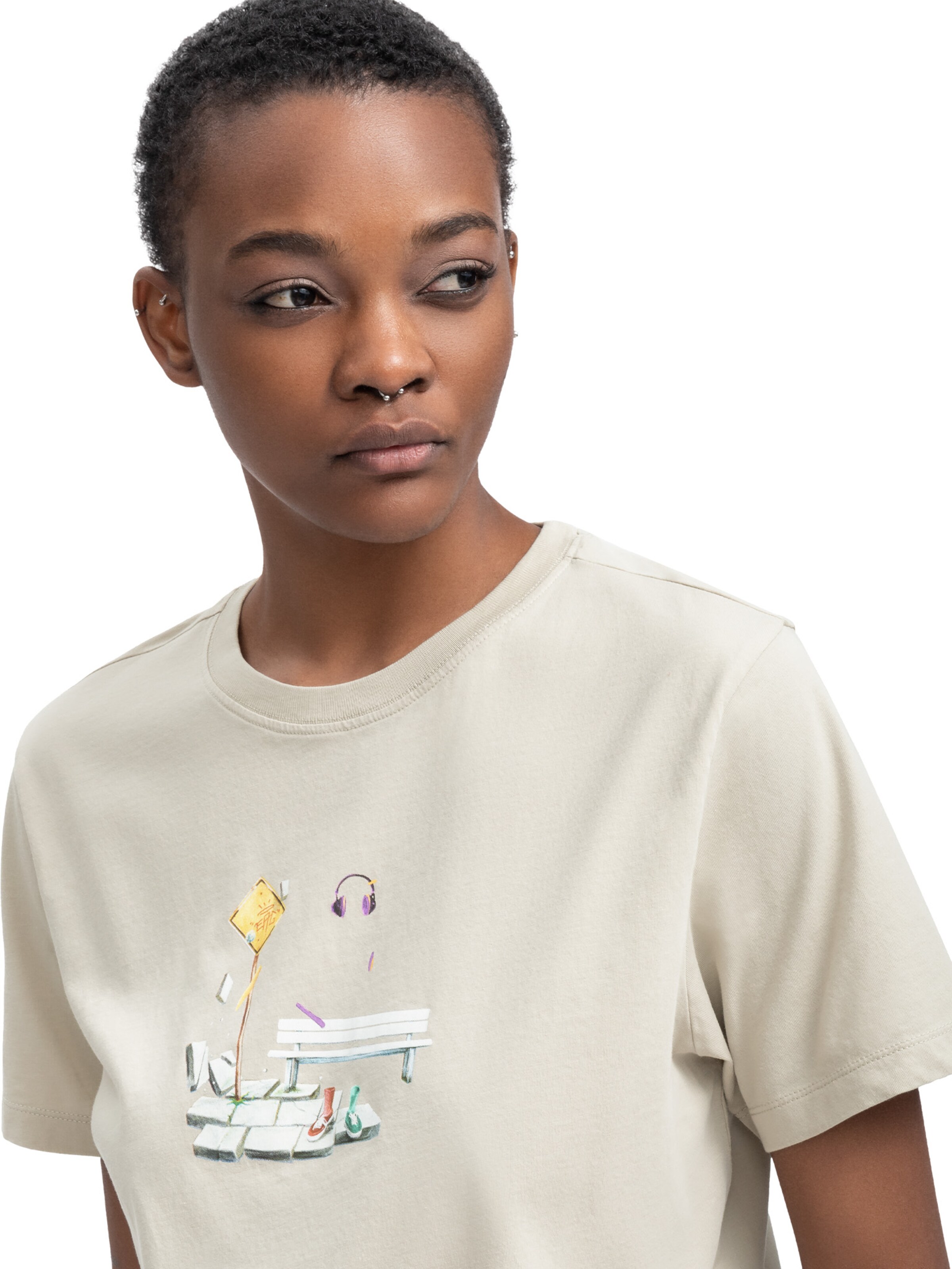 Maglietta 'Yuvica' di Kaft in beige