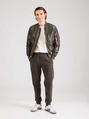 Superdry - Tapered Pantalón 'ESSENTIAL' en gris