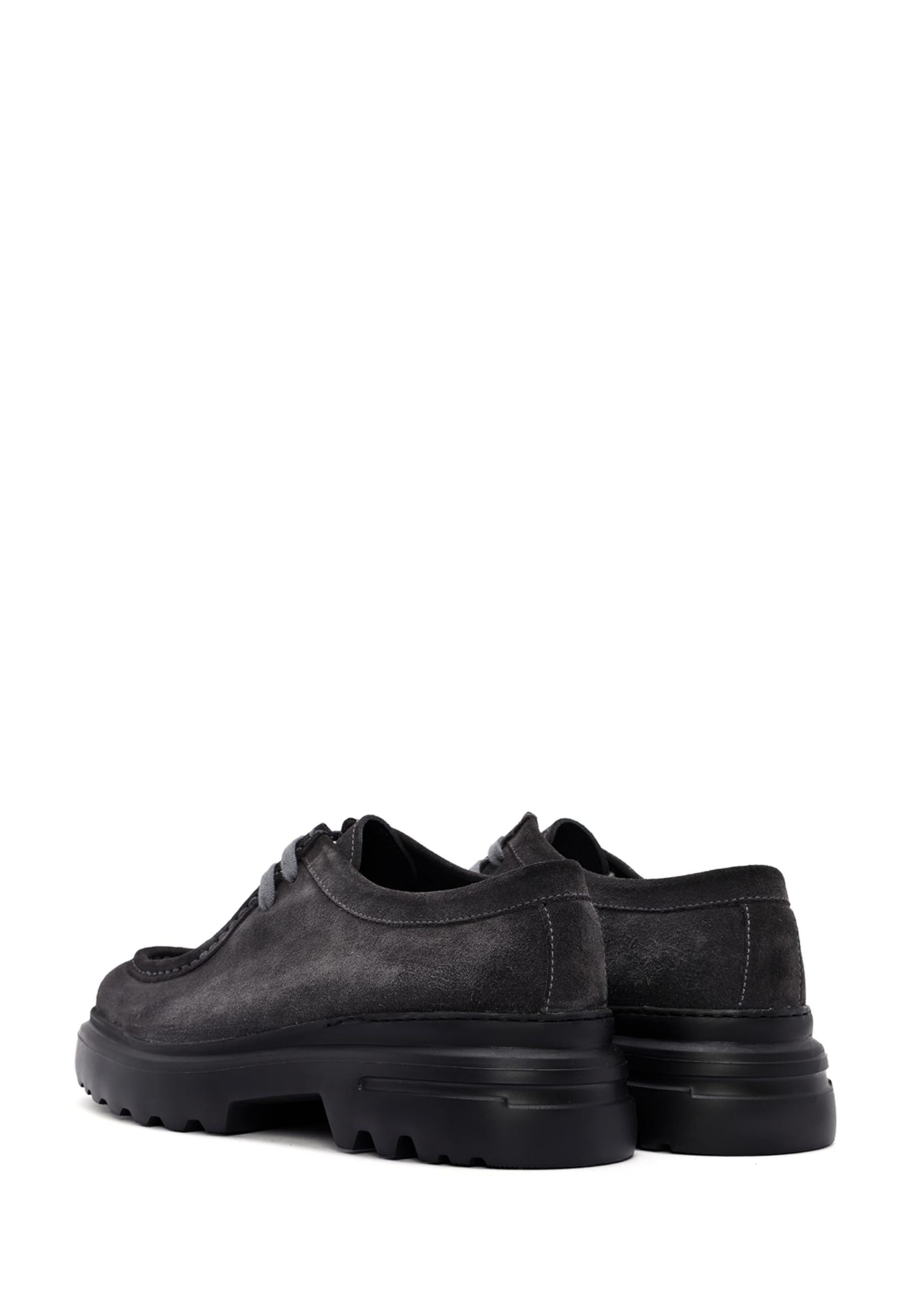 Chaussure à lacets Derimod en gris