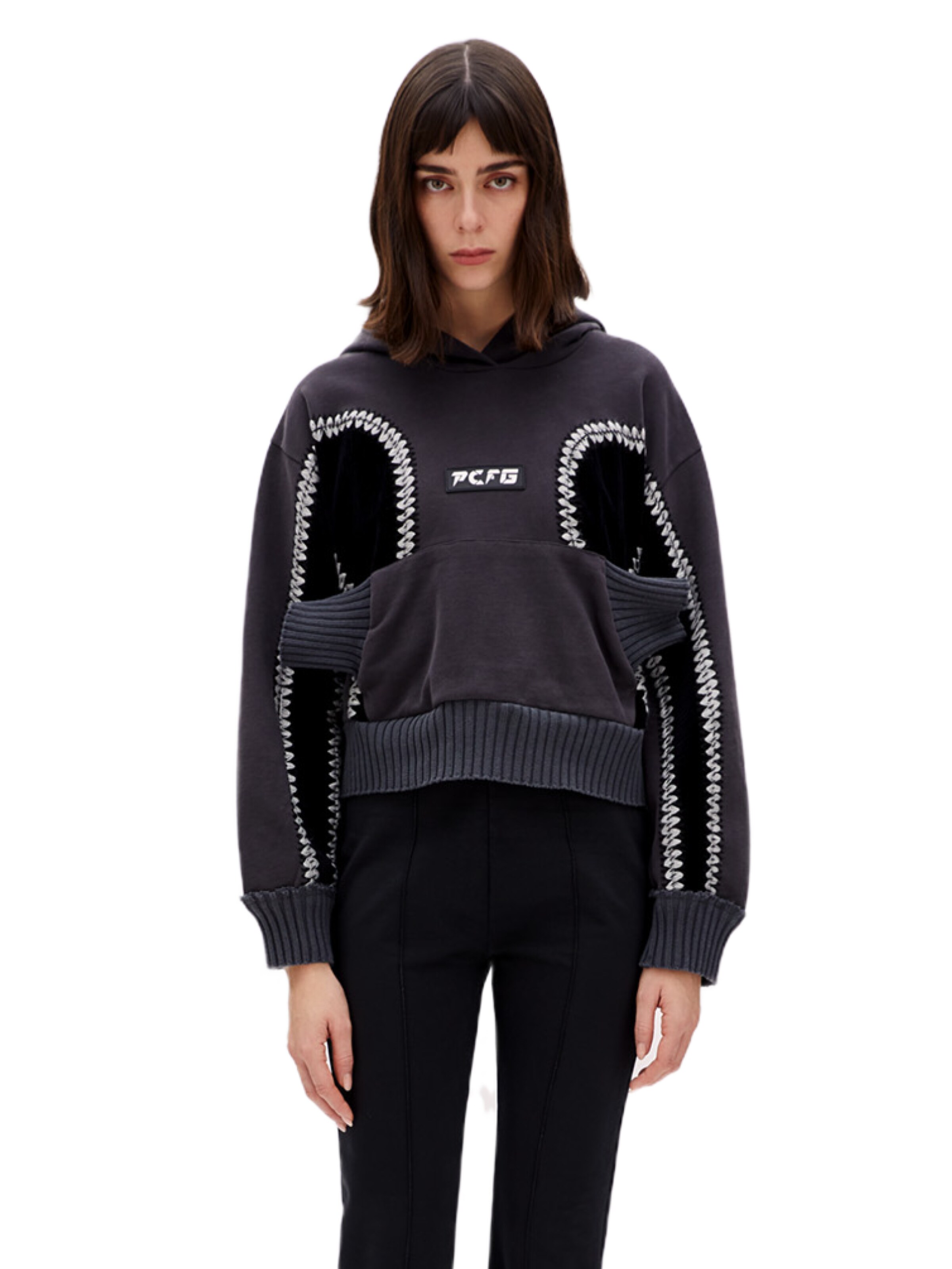 PCFG Sweatshirt in Schwarz: Vorderseite