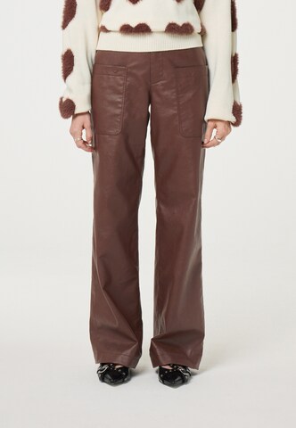 Wide Leg Pantalon Fabienne Chapot en marron : devant